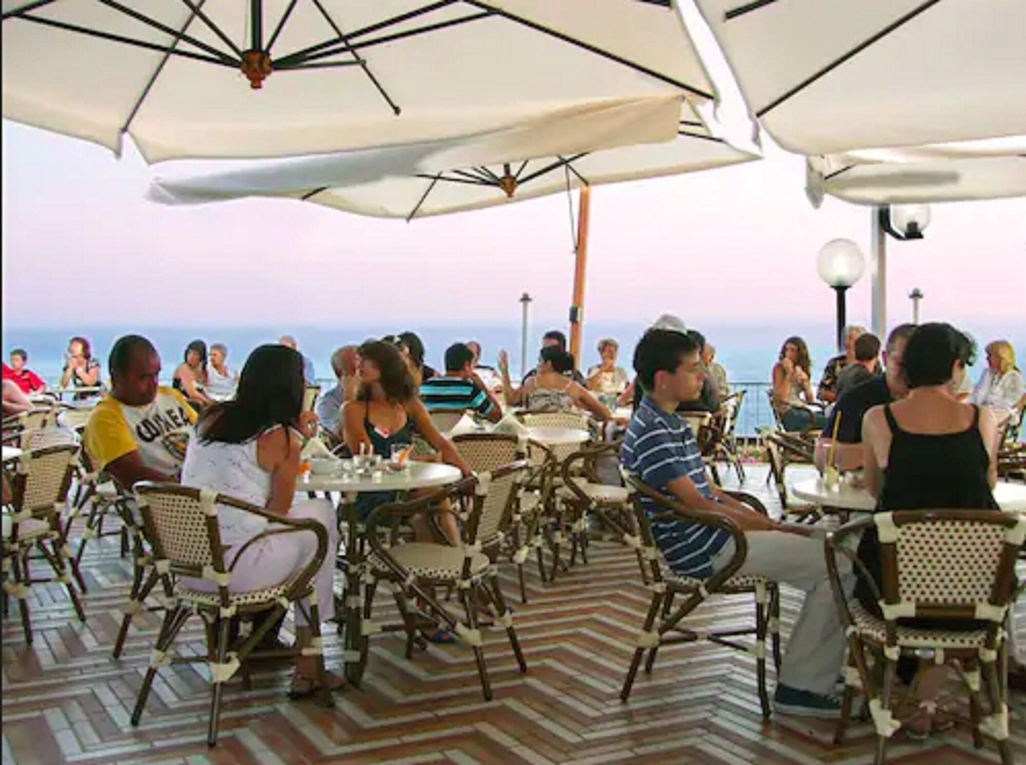Mangia'S Torre Del Barone Resort Шака Екстериор снимка
