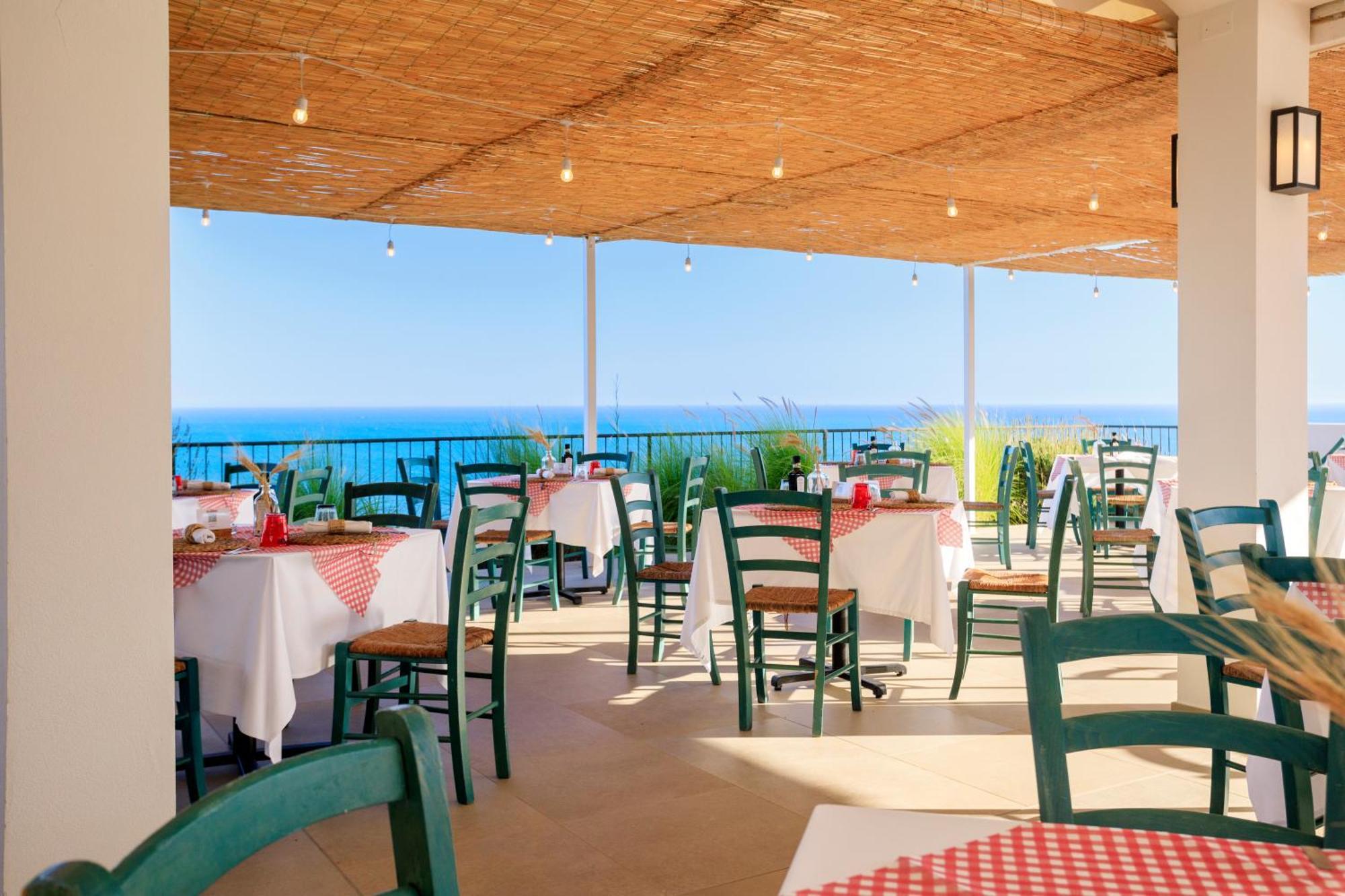Mangia'S Torre Del Barone Resort Шака Екстериор снимка